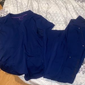 Purple label scrub set. Small